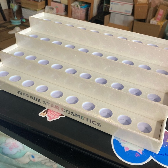 Jeffree Star Liquid Lipstick Holder - Picture 4 of 5